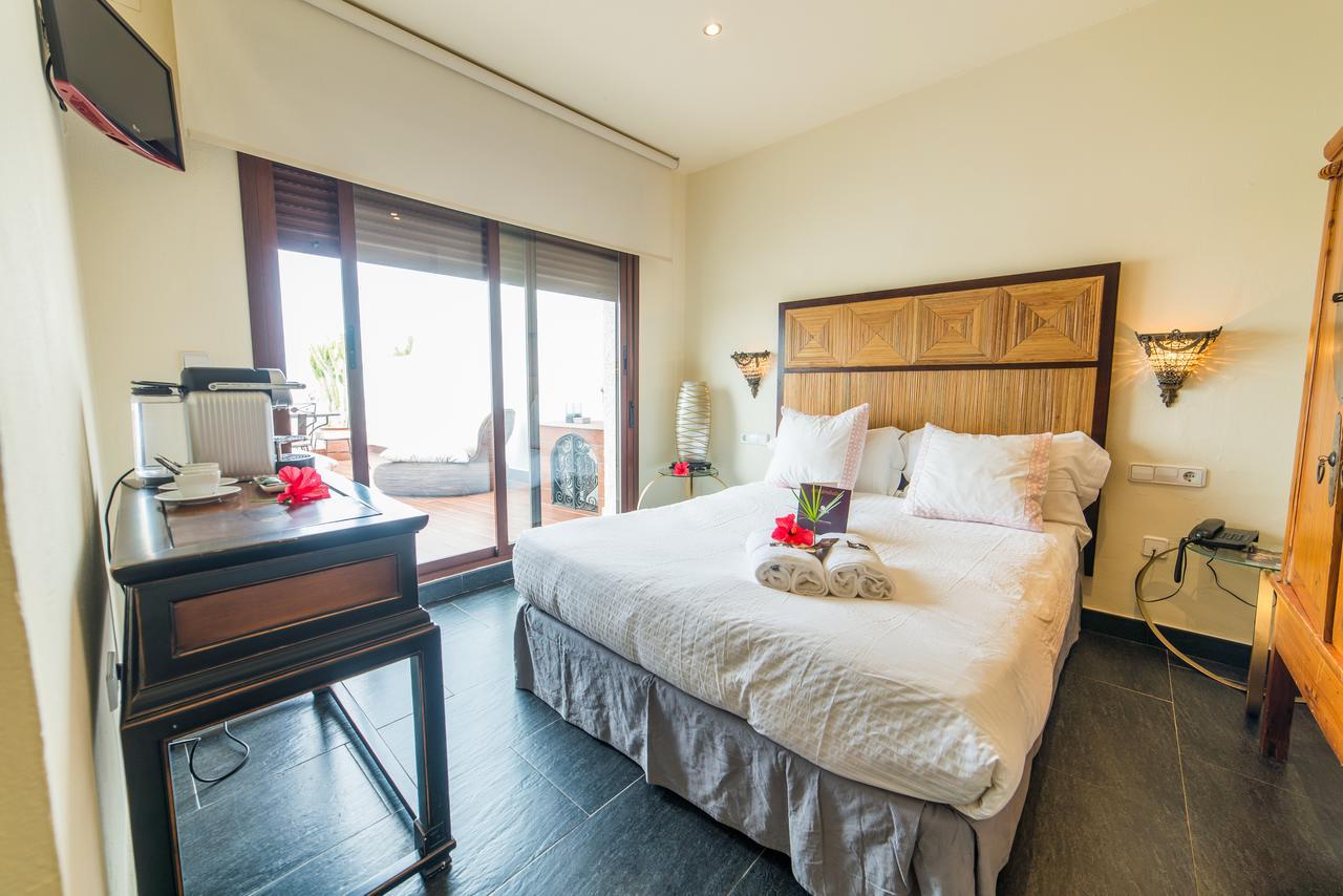 Hotel Boutique Varadero Zahara de los Atunes Ngoại thất bức ảnh